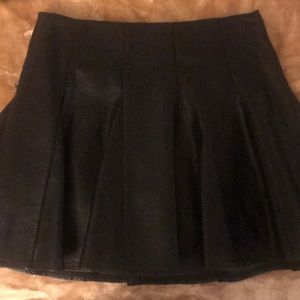 French Kiss Skirt